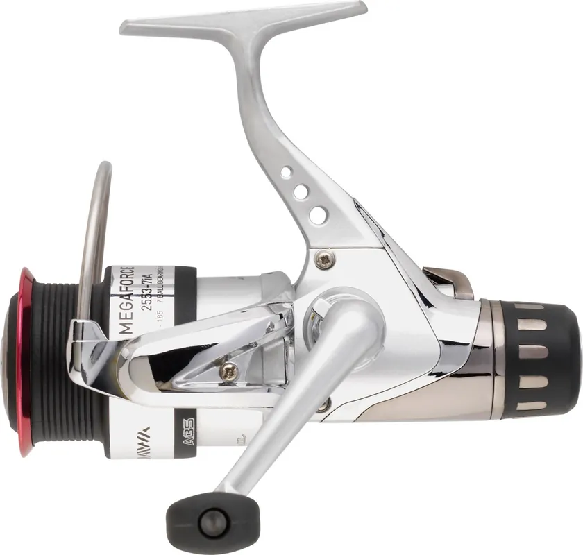 Promotion Moulinet Spinning Daïwa Megaforce M 2553 7 IA
