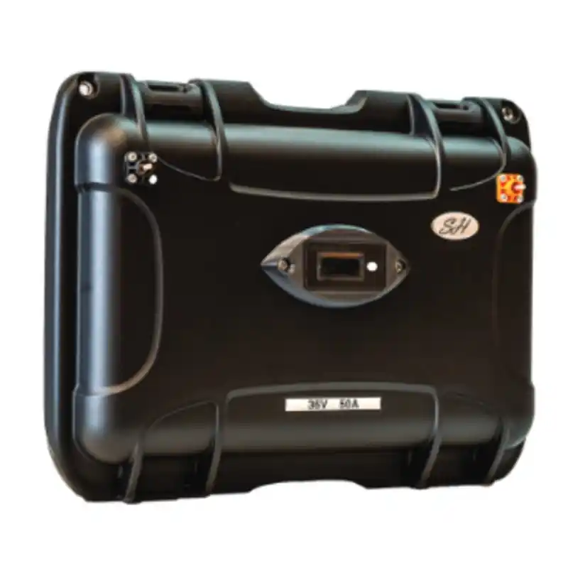 Batterie Lithium LifePo4 36V 50Ah Avec Sortie Régulée 12V Sh Lithium + Chargeur Dernier Modèle