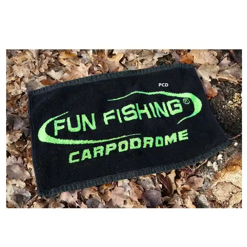Serviette Fun Fishing Noire et Verte Nouvelle Collection