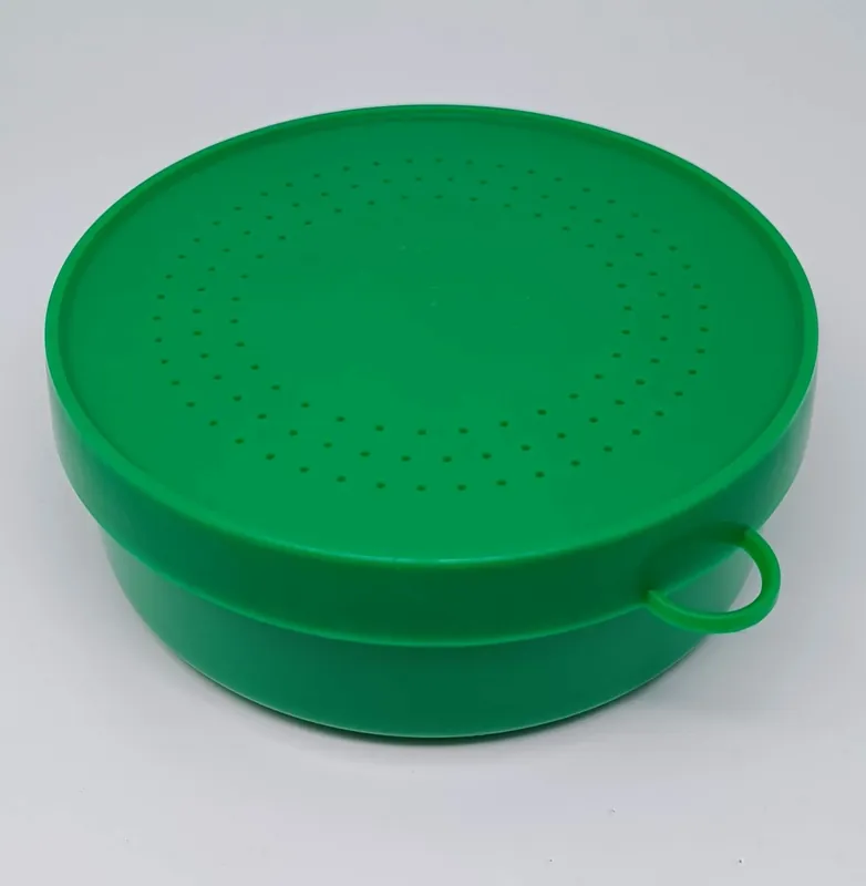 Boite a asticots plastilys,diam 140 h70 Retour Gratuit