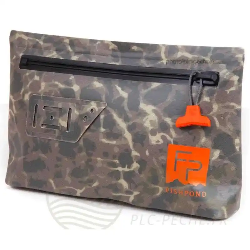 FISHPOND Thunderhead Submersible Pouch - Eco Shadowcast Camo Expédié Aujourd'hui